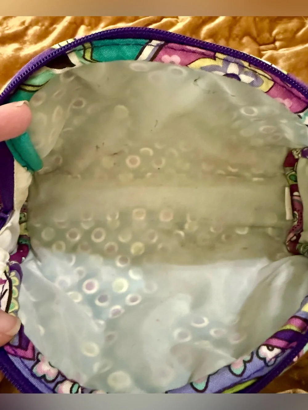 Vera Bradley retired Heather Purple Paisley Medium Quilted Cosmetic Bag